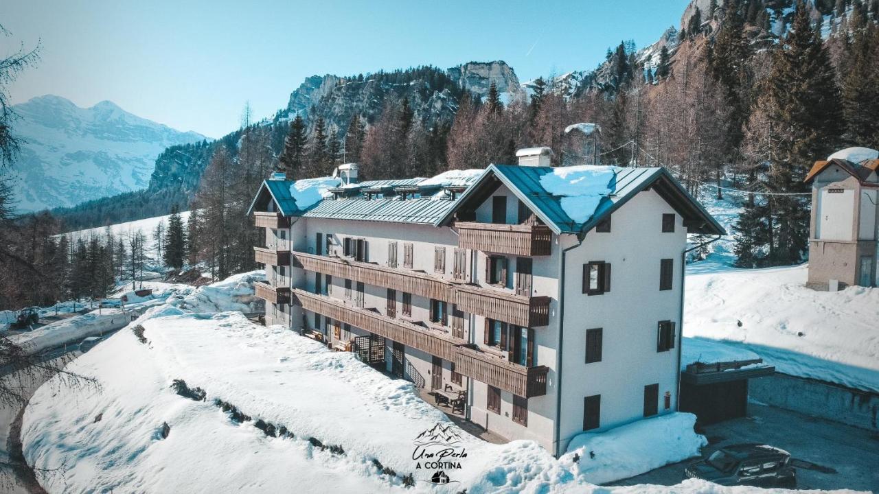 Una Perla A Cortina Lejlighed Cortina dʼAmpezzo Eksteriør billede