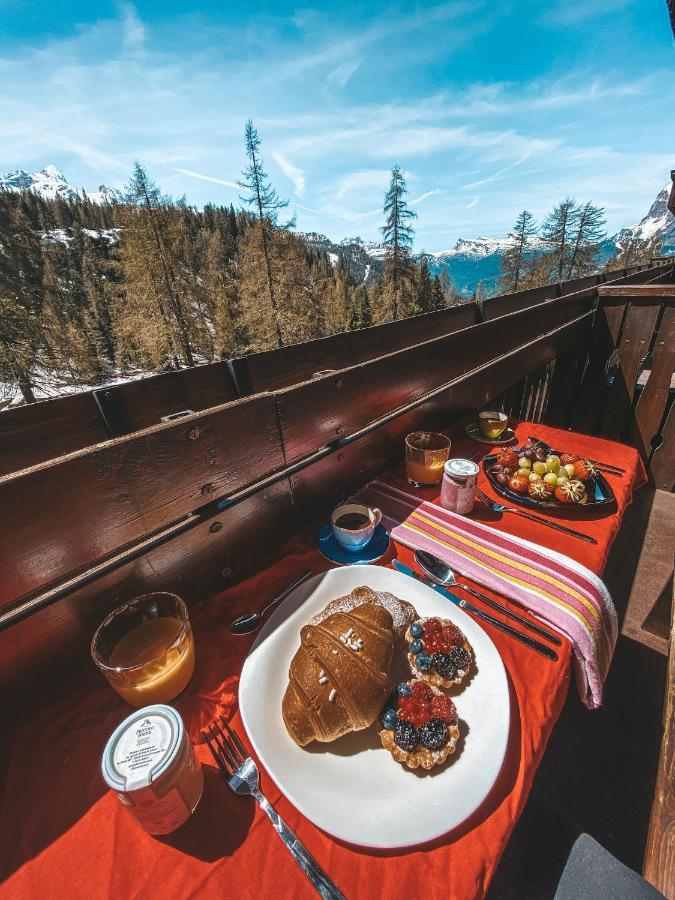 Una Perla A Cortina Cortina dʼAmpezzo Eksteriør billede