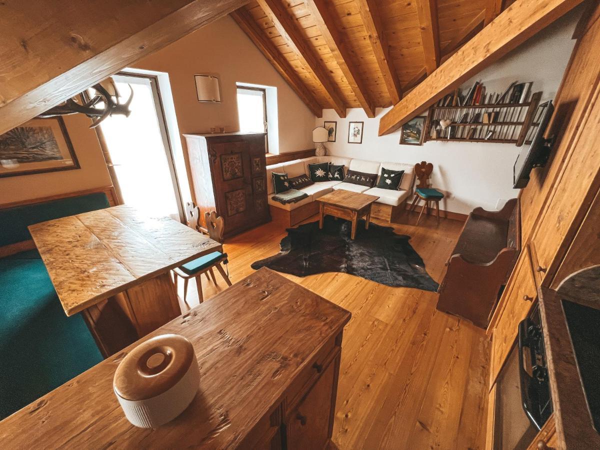 Una Perla A Cortina Cortina dʼAmpezzo Eksteriør billede