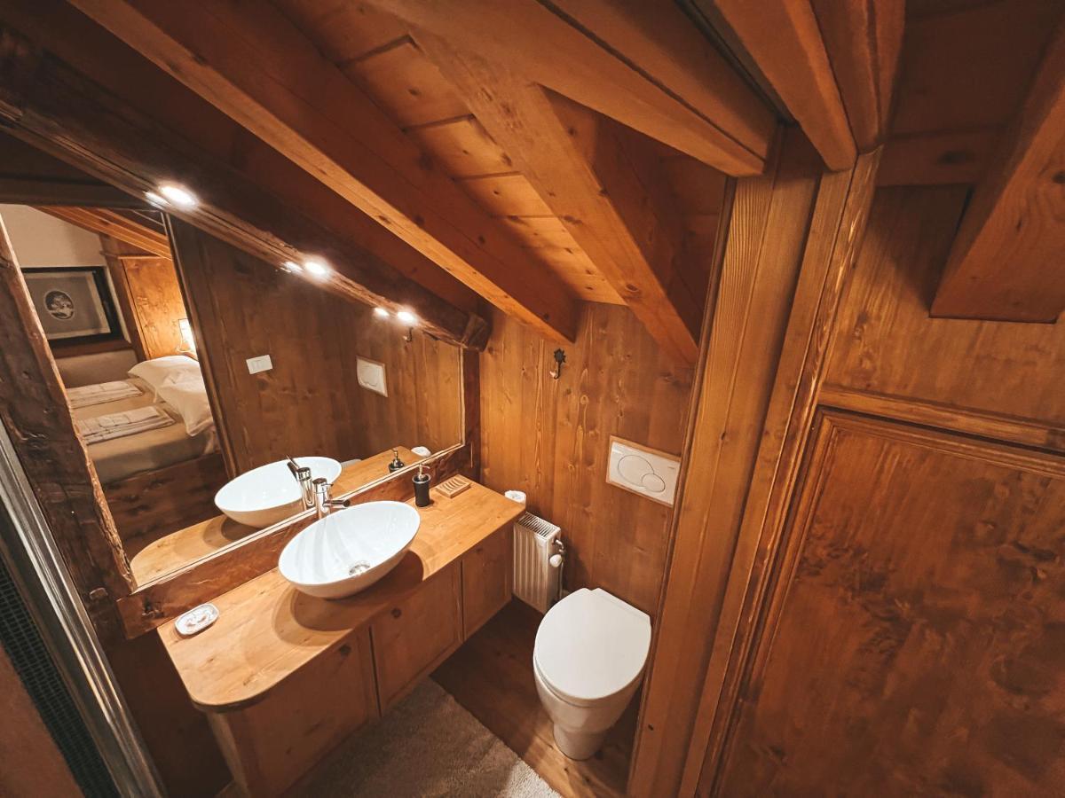 Una Perla A Cortina Cortina dʼAmpezzo Eksteriør billede